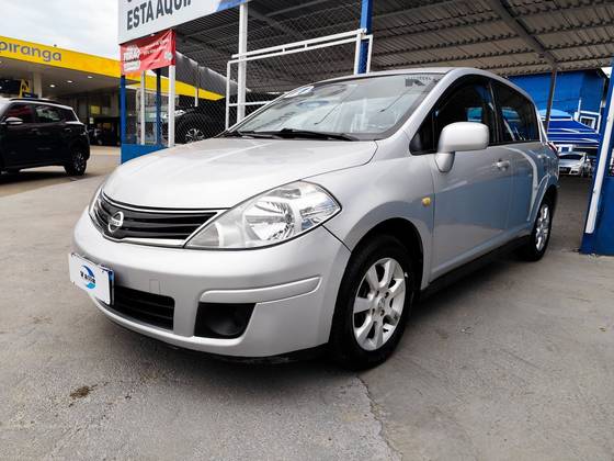 NISSAN TIIDA 1.8 S 16V FLEX 4P MANUAL NISSAN TIIDA 1.8 S 16V FLEX 4P MANUAL